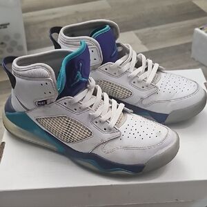 Nike Air Jordan Mars Max 270 (CD7070-135) White Grape Aqua Sneakers Men Sz 11.5